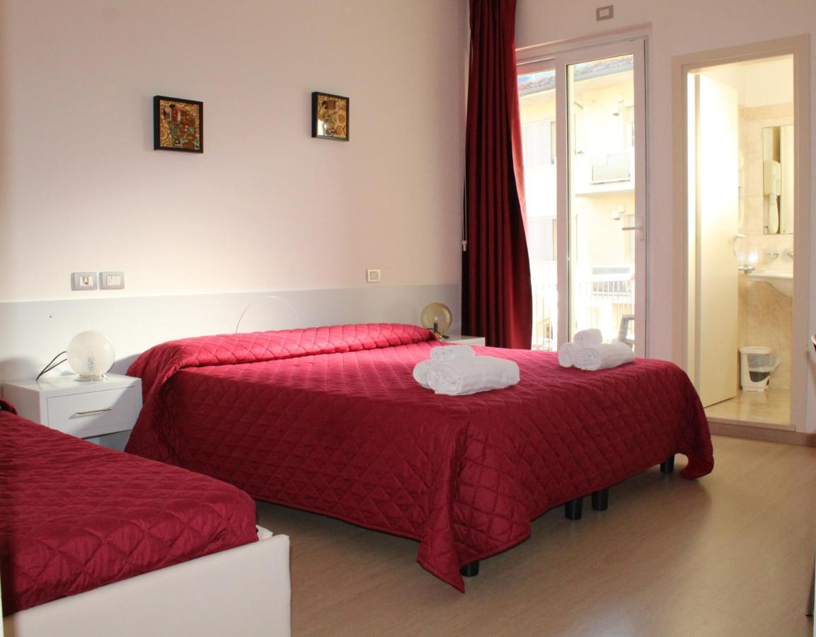 Hotel Morolli Rimini Dış mekan fotoğraf