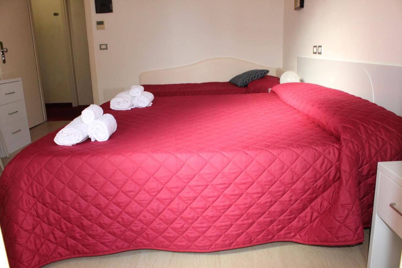 Hotel Morolli Rimini Dış mekan fotoğraf