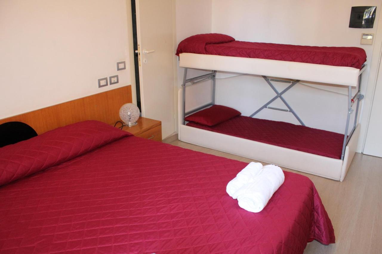 Hotel Morolli Rimini Dış mekan fotoğraf