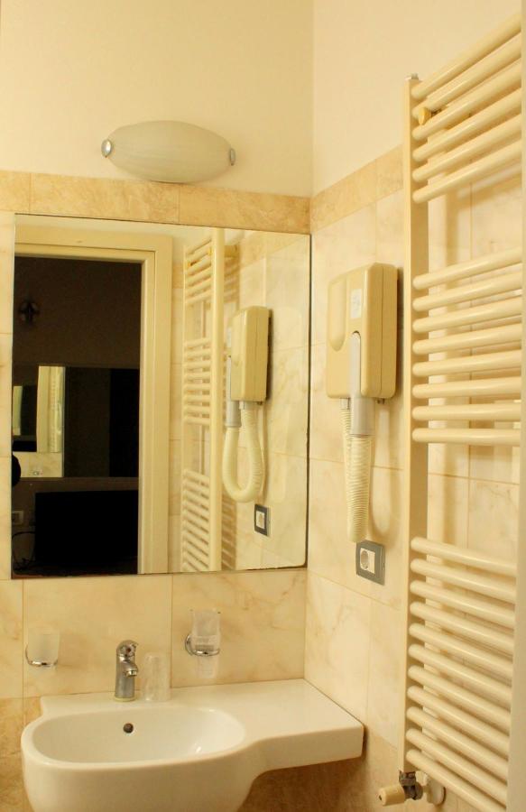 Hotel Morolli Rimini Dış mekan fotoğraf